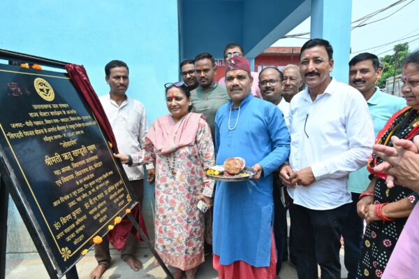 विधानसभा अध्यक्ष ऋतु खण्डूडी भूषण ने 123.47 लाख की लागत से बने नलकूप का किया उद्घाटन