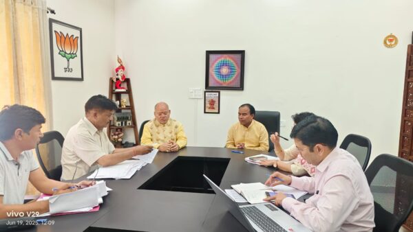 बॉन्ड का उल्लंघन करने वाले डॉक्टरों पर होगी कार्रवाई – स्वास्थ्य मंत्री डॉ. धन सिंह रावत