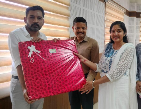 डीएम डॉ. आशीष चौहान को दी भावभीनी विदाई, सीईओ यूकाडा की मिली नई जिम्मेदारी, पौड़ी गढ़वाल में विकास को दी नई गति, जनता के बीच रहकर किया समस्याओं का समाधान