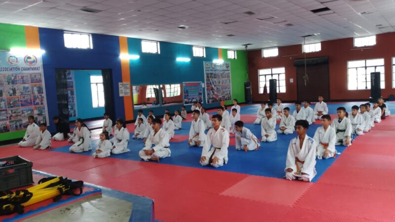 ड्रग्स फ्री देवभूमि : एसपी अजय गणपति के निर्देश पर लोहाघाट पुलिस ने नशे के खिलाफ चलाया जन जागरूकता अभियान