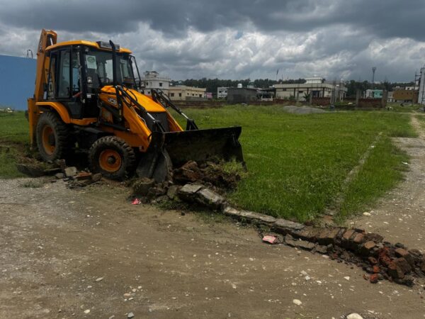 मसूरी देहरादून विकास प्राधिकरण का अवैध प्लाॅटिंग पर शिकंजा, बड़े पैमाने पर ध्वस्तीकरण