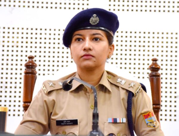 एसपी IPS तृप्ति भट्ट का अपराधियों पर कड़ा प्रहार जारी, जीआरपी ने काठगोदाम रेलवे स्टेशन से कुख्यात जहरखुरान हिस्ट्रीशीटर अजय पाल को अवैध चाकू के साथ किया गिरफ्तार