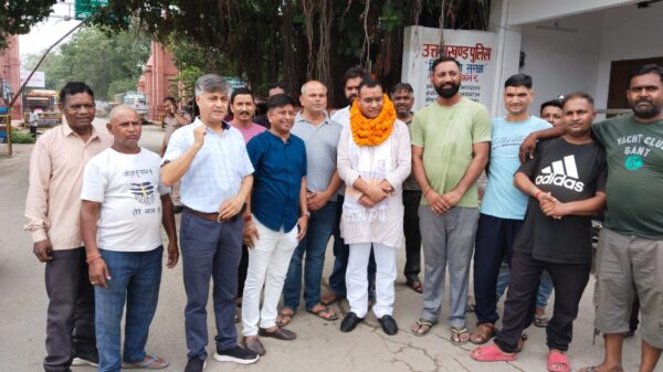 राज्यमंत्री हेमराज बिष्ट पहुंचे कोटद्वार, सदस्य गौ सेवा आयोग धर्मवीर गुसाईं के नेतृत्व में कौड़िया में हुआ भव्य स्वागत