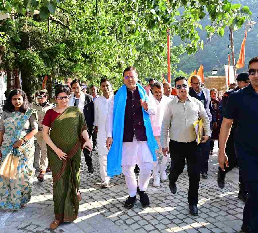 सीएम धामी ने नैनीताल में विकास कार्यों का किया निरीक्षण, डीएसए मैदान में की कई अहम घोषणाएं