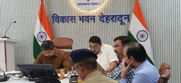 एससी एसटी एक्ट के अंतर्गत दर्ज मामलों का करें त्वरित निस्तारण – सीडीओ अभिनव शाह