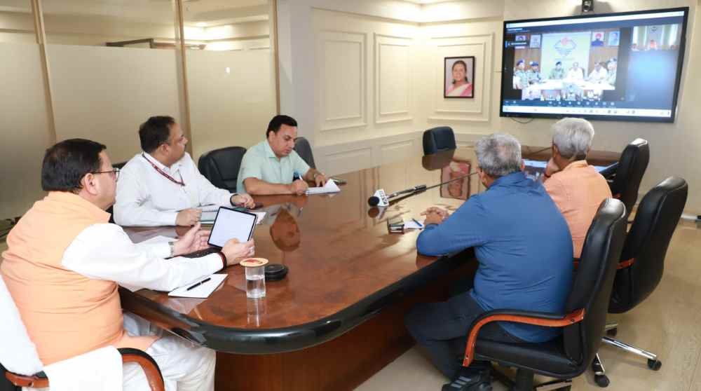 मुख्यमंत्री पुष्कर सिंह धामी ने वीडियो कांफ्रेंसिंग के माध्यम से आगामी कांवड़ मेला-2025 की तैयारियों को लेकर अधिकारियों संग की समीक्षा बैठक