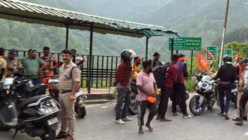 जांच में 11 वाहन सीज, दो लाख से अधिक अर्थदंड