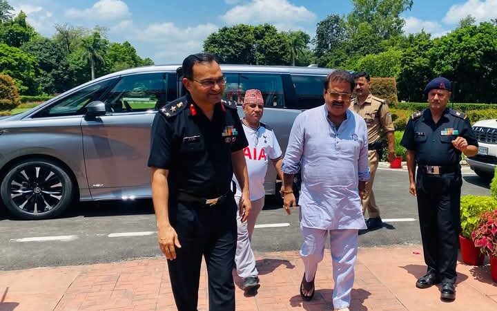 रुड़की : लंढौरा रेलवे फाटक का पेंच सुलझ गया, सेना रेलवे ओवर वे ब्रिज बनाने के लिए भूमि देने को हुई राजी