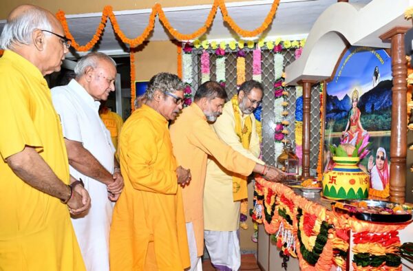 शांतिकुंज में जन्मशताब्दी कार्यालय का हुआ शुभारंभ, वैश्विक स्तर पर होंगे कार्यक्रम, 100 से अधिक देशों के प्रतिनिधि लेंगे भाग