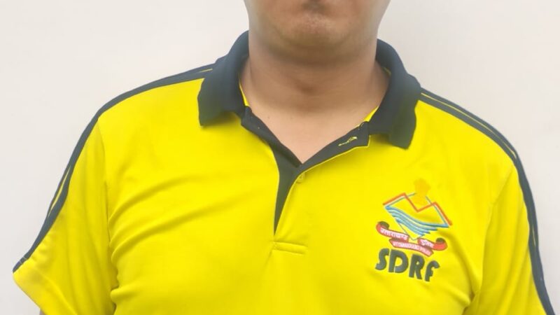 दिल्ली पुलिस ने एसडीआरएफ पुलिस कर्मियों को 10 हजार के नगद पुरस्कार व प्रशस्ति पत्र से किया सम्मानित