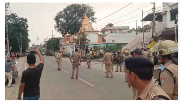 उत्तराखंड : नाबालिग की संदिग्ध मौत से मचा बवाल, पुलिस पर पथराव