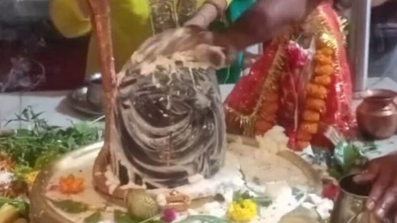 आज से सावन शुरू, मंदिरों लगा श्रद्धालुओं का तांता, बम-बम भोले के जयकारों से गूंज रही देवभूमि