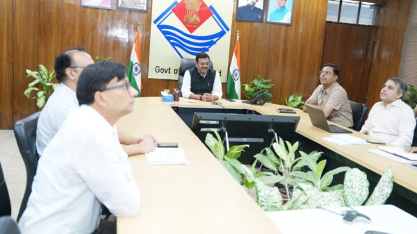 मुख्य सचिव आनंद बर्द्धन ने की राष्ट्रीय राजमार्गों की समीक्षा, कार्यों को समय पर पूरा करने के दिए निर्देश
