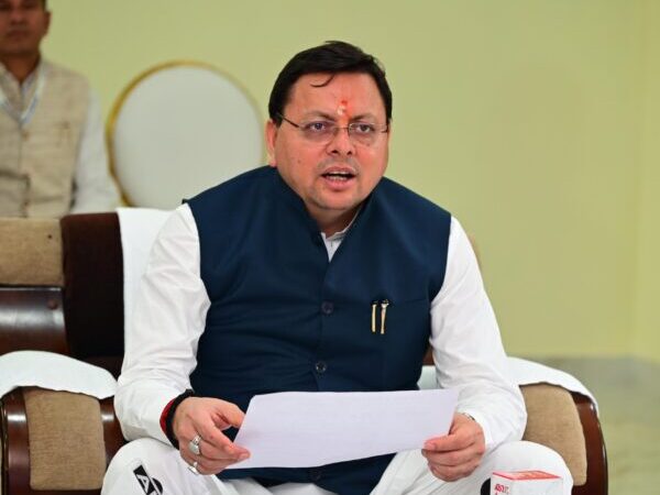 मुख्यमंत्री धामी ने बाल संवाद कार्यक्रम में विद्यार्थियों से किया सीधा संवाद, खेल संस्कृति को मजबूत करने पर दिया जोर