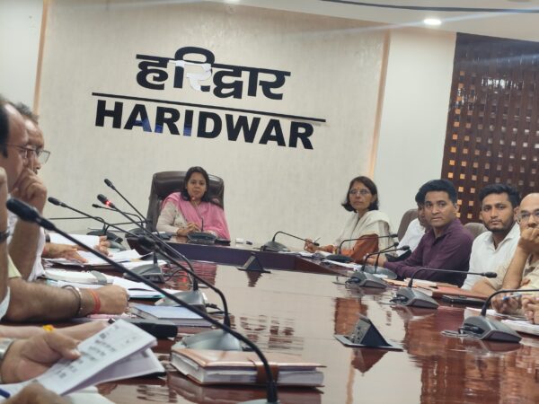 सीडीओ आकांक्षा कोण्डे की अध्यक्षता में जिला स्तरीय विभागीय प्रगति समीक्षा बैठक आयोजित, 09 ग्राम विकास अधिकारियों का वेतन रोकने के निर्देश