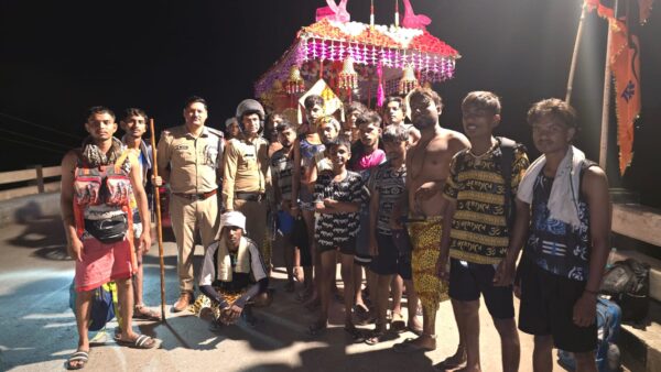 उत्तराखंड पुलिस बनी कांवड़ियों की सारथी, SI यूनुस ने बिगड़ी कांवड़ यात्रा को संभाला, हुए “मैन ऑफ द डे” सम्मानित