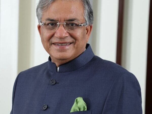 देश का पहला राज्य बना बिहार, सभी मतदान केंद्रों पर 1200 से कम मतदाता; 12817 नए मतदान केंद्र जोड़े गए