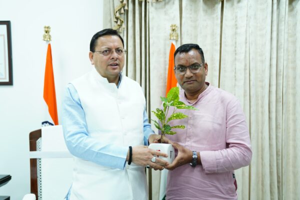 मुख्यमंत्री धामी से मिले राज्यमंत्री हेमराज बिष्ट, गढ़वाल में खेलों और पर्यटन की संभावनाओं पर हुई विस्तृत चर्चा