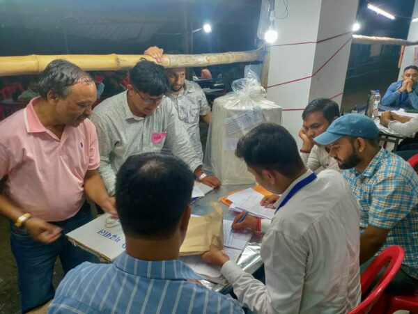 पौड़ी गढ़वाल पंचायत चुनाव : दूसरे चरण का मतदान शांतिपूर्ण संपन्न, जिले में कुल 61.25% वोटिंग