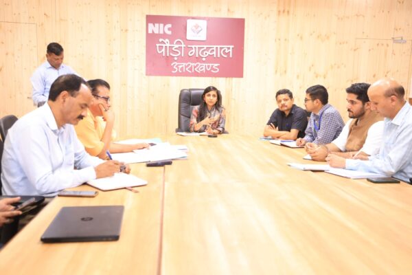डीएम स्वाति एस. भदौरिया ने मतगणना को लेकर दिये सख़्त निर्देश, कहा – हर स्तर पर बरतें सतर्कता
