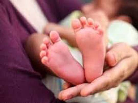 चमोली : सड़क अवरूद्ध, वाहन में ही हुआ प्रसूता का सुरक्षित प्रसव, मां-बेटा दोनों स्वस्थ