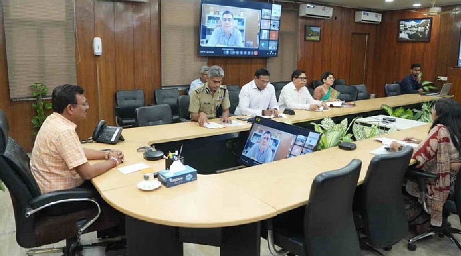 उत्तराखंड : कर्मचारियों के लिए आदेश….5 हजार की संपत्ति खरीदने से पहले सरकार को बताना पड़ेगा