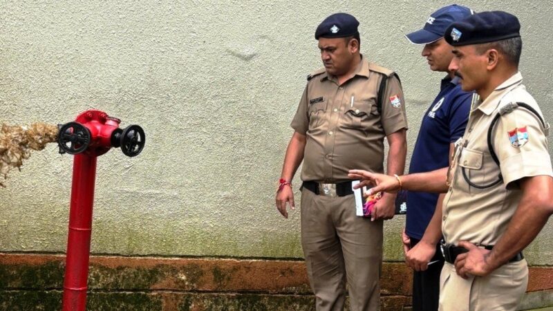 विधानसभा फायर रिस्क का किया निरीक्षण