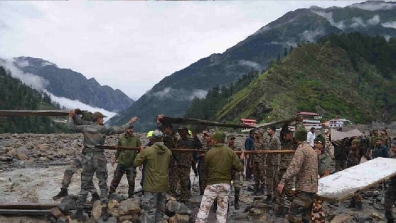उत्तराखंड : केंद्र और राज्य सरकार ने राहत- बचाव अभियान में झौंकी ताकत