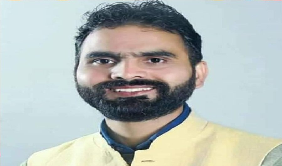 दीपक बिजल्वाण ने दिखाया बड़ा दिल : धराली के आपदा प्रभावित आठ परिवारों को दी 50-50 हजार रुपये की आर्थिक मदद