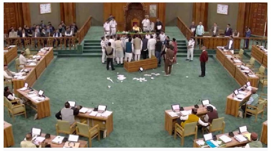 उत्तराखंड विधानसभा का मानसून सत्र : हंगामे के बीच सीएम धामी ने रखा 5315 करोड़ का अनुपूरक बजट, नौ विधेयक भी पेश