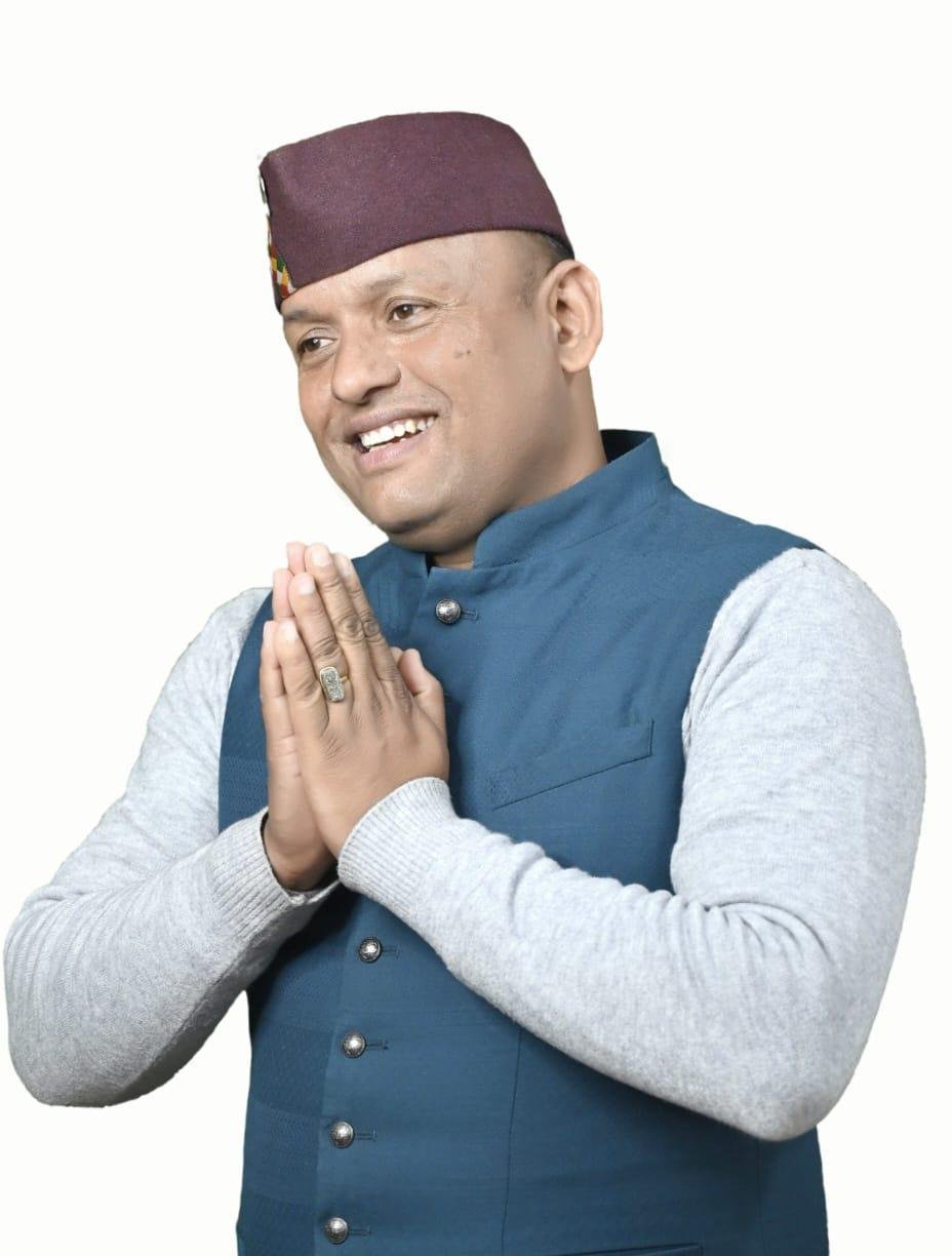 उत्तराखंड पंचायत चुनाव : भंडारी परिवार की दूसरी हार, कांग्रेस छोड़ने के बाद गिरा सियासी ग्राफ, इस बार पूर्व फौजी ने किया बड़ा उलटफेर