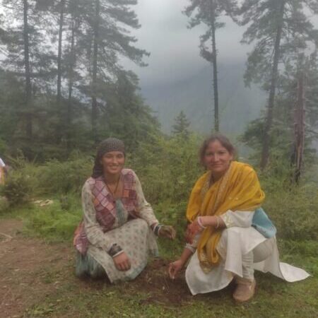 सौड़ गांव में ‘एक कदम पर्यावरण की ओर’ अभियान की शुरुआत, ग्रामीणों ने किया पौधरोपण