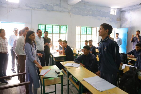 डीएम स्वाति एस. भदौरिया ने राजकीय इंटर कॉलेज क्यार्क का किया औचक निरीक्षण, गुणवत्तापूर्ण शिक्षा के लिए दिए महत्वपूर्ण निर्देश