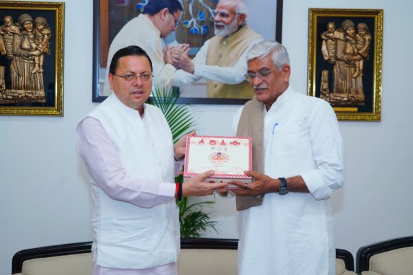 मुख्यमंत्री पुष्कर सिंह धामी से केंद्रीय संस्कृति और पर्यटन मंत्री गजेंद्र सिंह शेखावत ने की मुलाकात