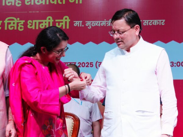राज्य में महिला सशक्तिकरण की योजनाएं माताओं व बहनों के प्रति हमारी जिम्मेदारी और प्रेम – मुख्यमंत्री पुष्कर सिंह धामी