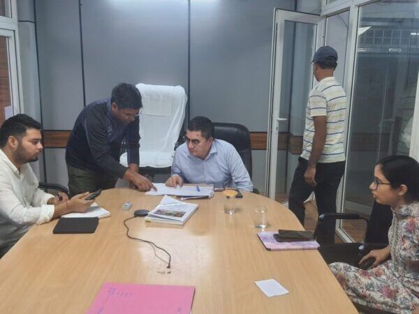 आईएएस डॉ. मेहरबान सिंह बिष्ट ने धराली-हर्षिल आपदा राहत कार्यों की समीक्षा की, दिए अहम निर्देश