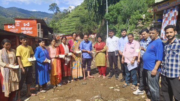 आपदा प्रभावितों को राज्य आपदा मोचन निधि व मुख्यमंत्री राहत कोष के तहत की गयी आर्थिक सहायता प्रदान