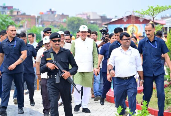 मुख्यमंत्री पुष्कर सिंह धामी ने केदारपुरम में योगा पार्क एवं अन्य विकास कार्यों का किया लोकार्पण एवं शिलान्यास