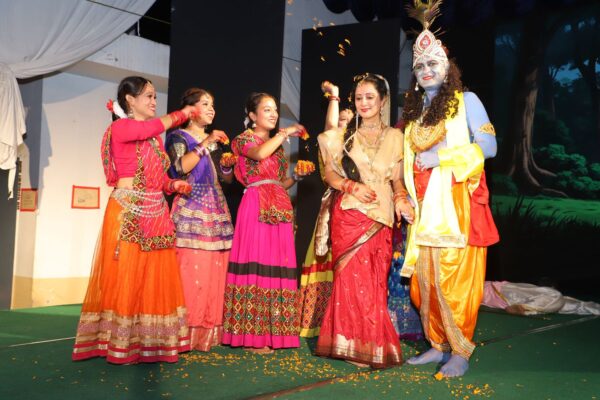 मेघदूत की प्रस्तुति “रुक्मिणी मंगल” नाटक ने बांधा समां, श्रीकृष्ण जन्माष्टमी महोत्सव पर आयोजित नाटक को दर्शकों ने मुक्तकंठ से सराहा