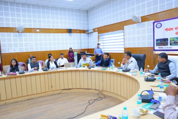 गौवंशों पर न हो अत्याचार इसके लिये करें कार्य – अध्यक्ष गौ सेवा आयोग डॉ. पंडित राजेंद्र अणथ्वाल