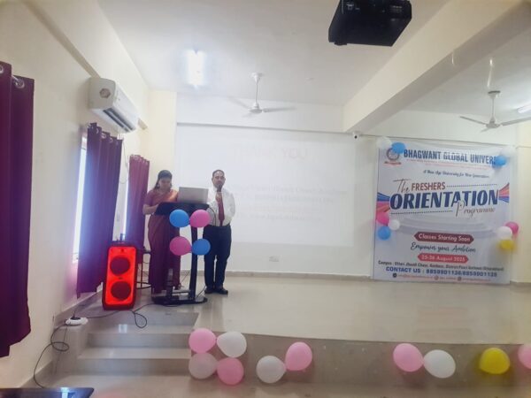 भगवंत ग्लोबल विश्वविद्यालय में मनाया गया नवागन्तुक छात्र-छात्राओं का दो दिवसीय ओरिएण्टेशन कार्यक्रम