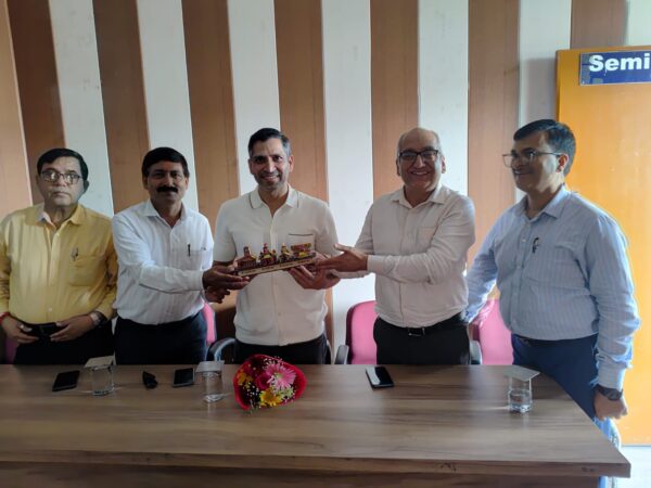 मेहनत सफलता की कुंजी है – हिमांशु कोहली