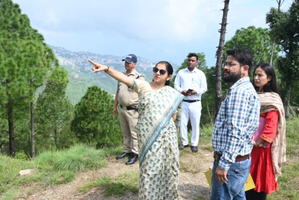 डीएम नितिका खण्डेलवाल ने सुरसिंह धार में नशा मुक्ति केन्द्र संचालन को लेकर किया स्थलीय निरीक्षण, दिए निर्देश