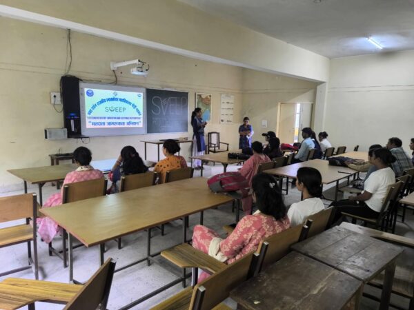 भक्त दर्शन राजकीय स्नातकोत्तर महाविद्यालय में मतदाता जागरूकता कार्यक्रम आयोजित