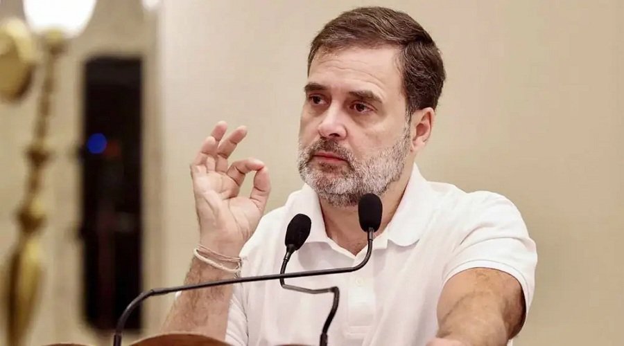 राहुल गांधी का चुनाव आयोग पर हमला, महाराष्ट्र चुनाव में पड़े 40 लाख वोट