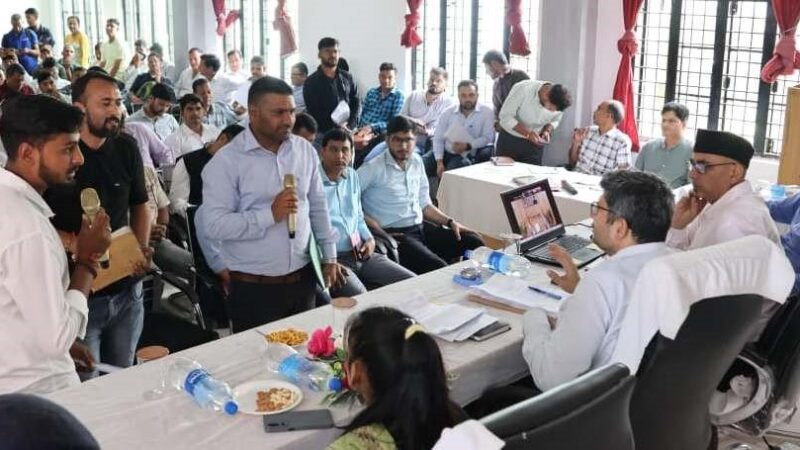 विभागीय कार्यो में लापरवाही पर एई और जेई पर एफआईआर