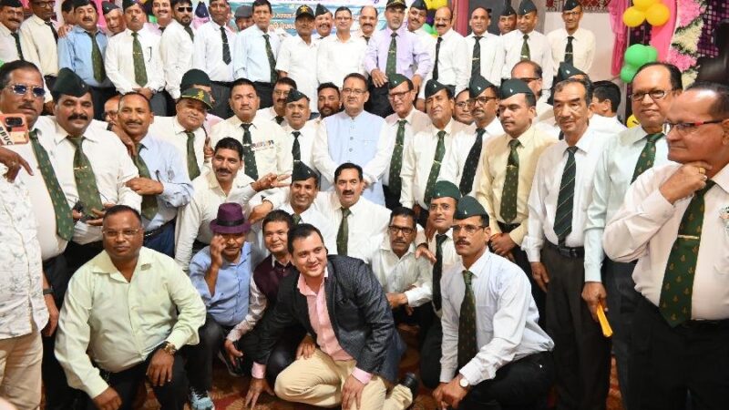 सैनिक कल्याण मंत्री गणेश जोशी ने गढ़वाल राइफल्स की 14वीं बटालियन का 50वां स्थापना दिवस कार्यक्रम में किया प्रतिभाग