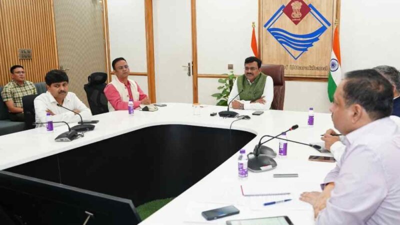 मुख्य सचिव की अध्यक्षता में हुई यूआईआईडीबी की कार्यकारिणी समिति की 8वीं बैठक, दिए ये निर्देश..