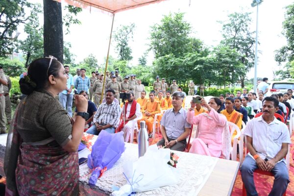 सेवा पर्व कार्यक्रम के अंतर्गत किया गया पौधरोपण कार्यक्रम 