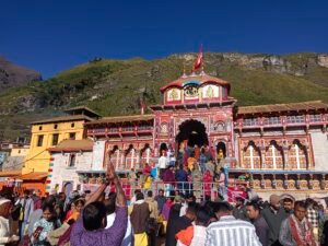 श्री बदरीनाथ धाम में नवरात्रि पर्व पर देवी उर्वशी पूजा शुरू